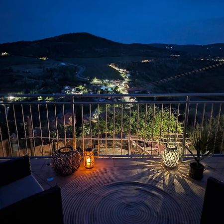 Studio Apartman Bel Vedere Motovun Esterno foto