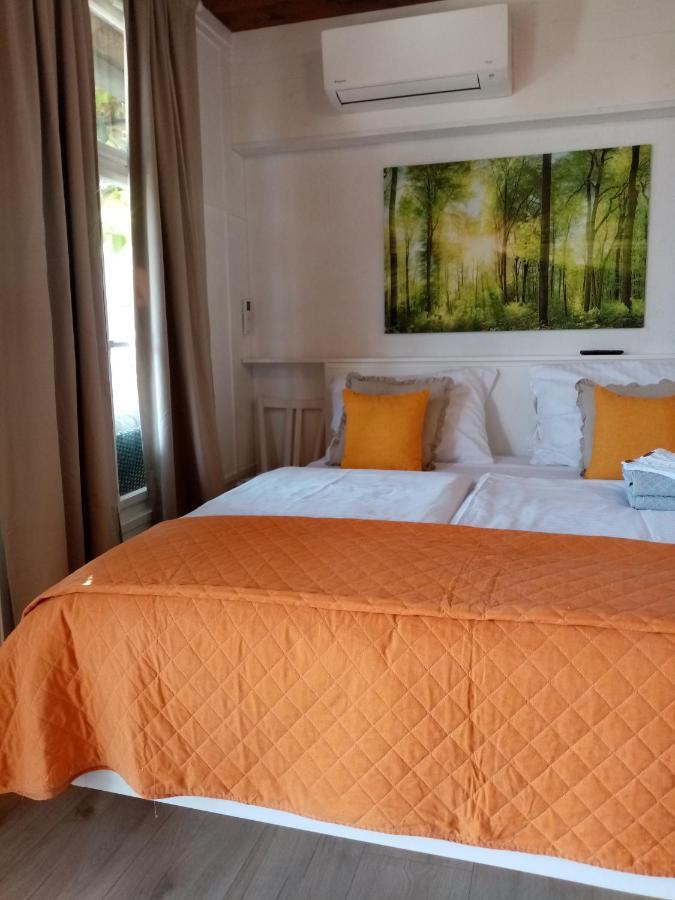 Studio Apartman Bel Vedere Motovun Esterno foto