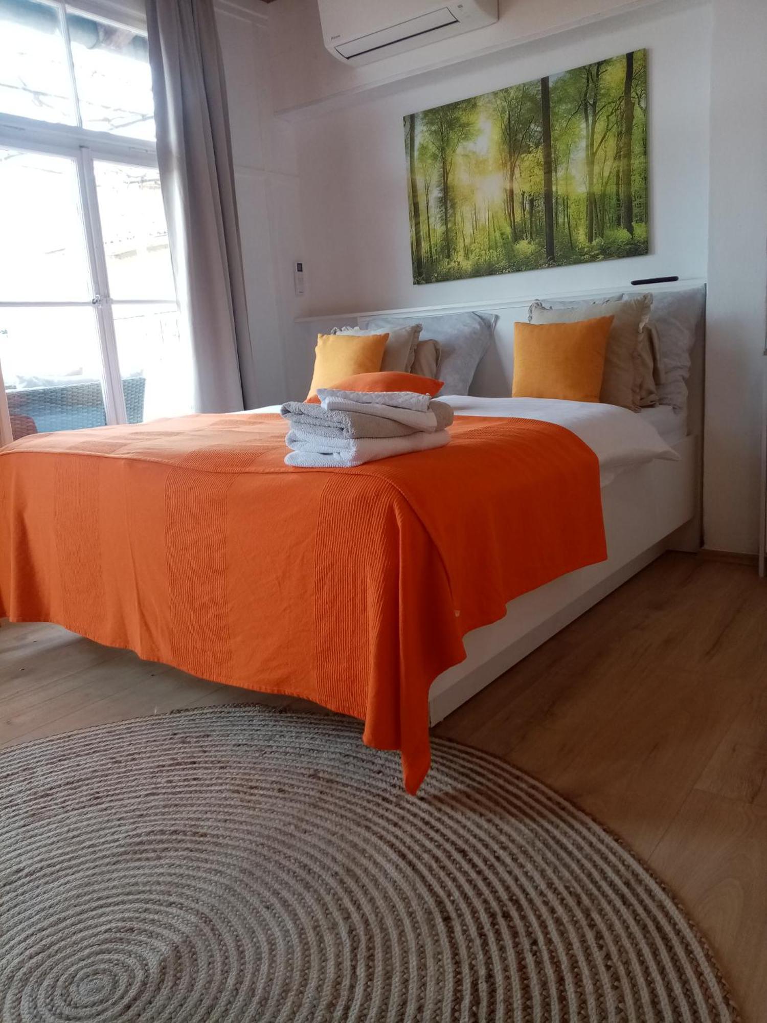 Studio Apartman Bel Vedere Motovun Esterno foto